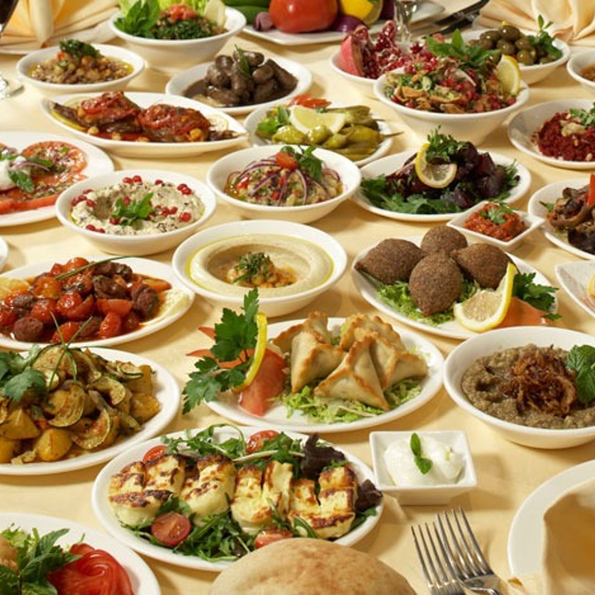 Party Trays Built to Share